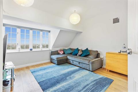 1 bedroom apartment for sale, Constable Close, London