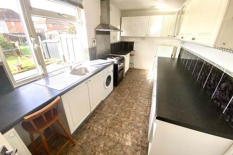 3 bedroom semi-detached house to rent - Fonthill Road, Southmead, Bristol
