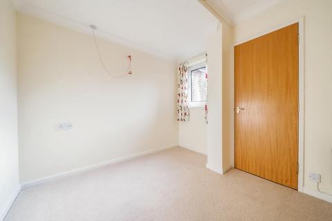 2 bedroom retirement property to rent - Woodspring Court,  Old Town,  SN1