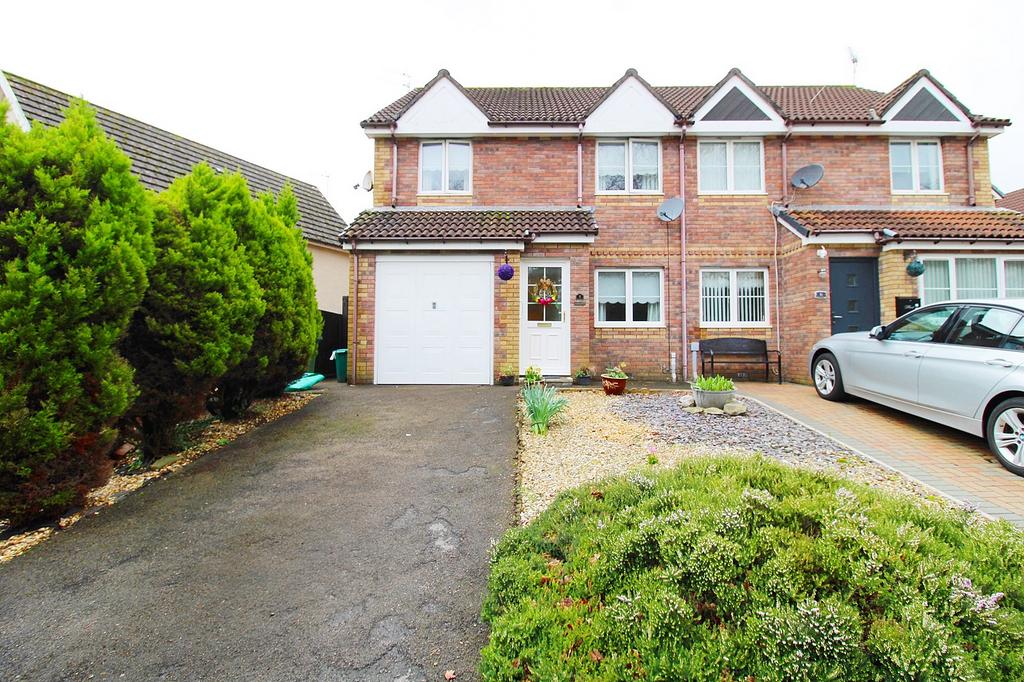 Beddau, Pontypridd CF38 3 bed semidetached house for sale £250,000