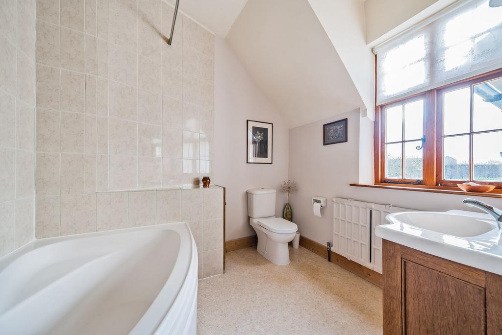 Bathroom (1)