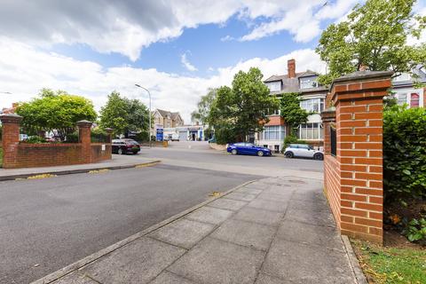 2 bedroom flat to rent, Regency Court, Hinckley Road, Leicester