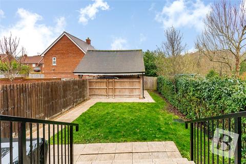 3 bedroom semi-detached house for sale, Westwood Avenue, Brentwood, Essex, CM14