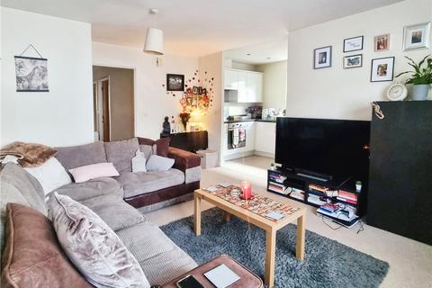2 bedroom apartment for sale - Micklefield Road, High Wycombe