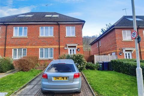 2 bedroom apartment for sale, Micklefield Road, High Wycombe