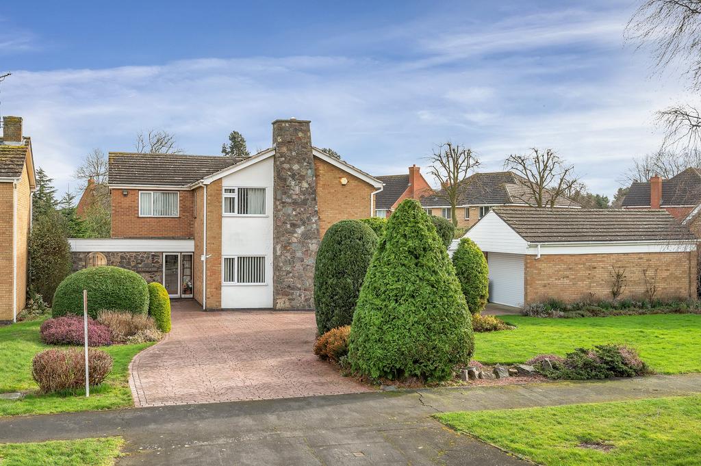 Norfolk Drive, Melton Mowbray 5 bed detached house for sale £600,000
