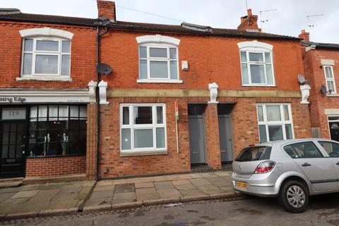3 bedroom terraced house to rent - Adnitt Road, Northampton NN1