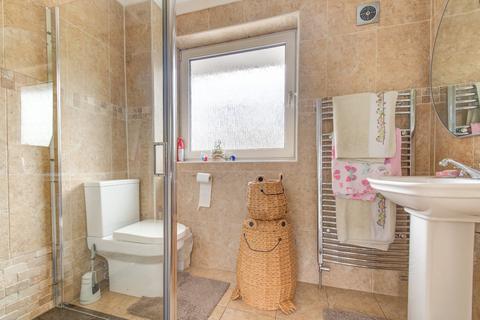 12 Compton Close, Redditch, B98 7NL