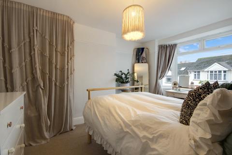 11 Abbey Road, Barnstaple, EX31 1QY