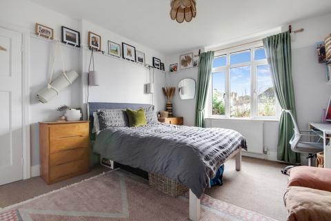 11 Abbey Road, Barnstaple, EX31 1QY