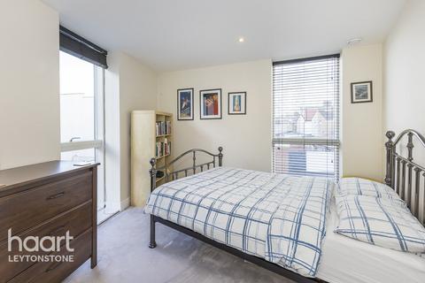 3 bedroom apartment for sale, Rookery Court, 80 Ruckholt Road, Leyton