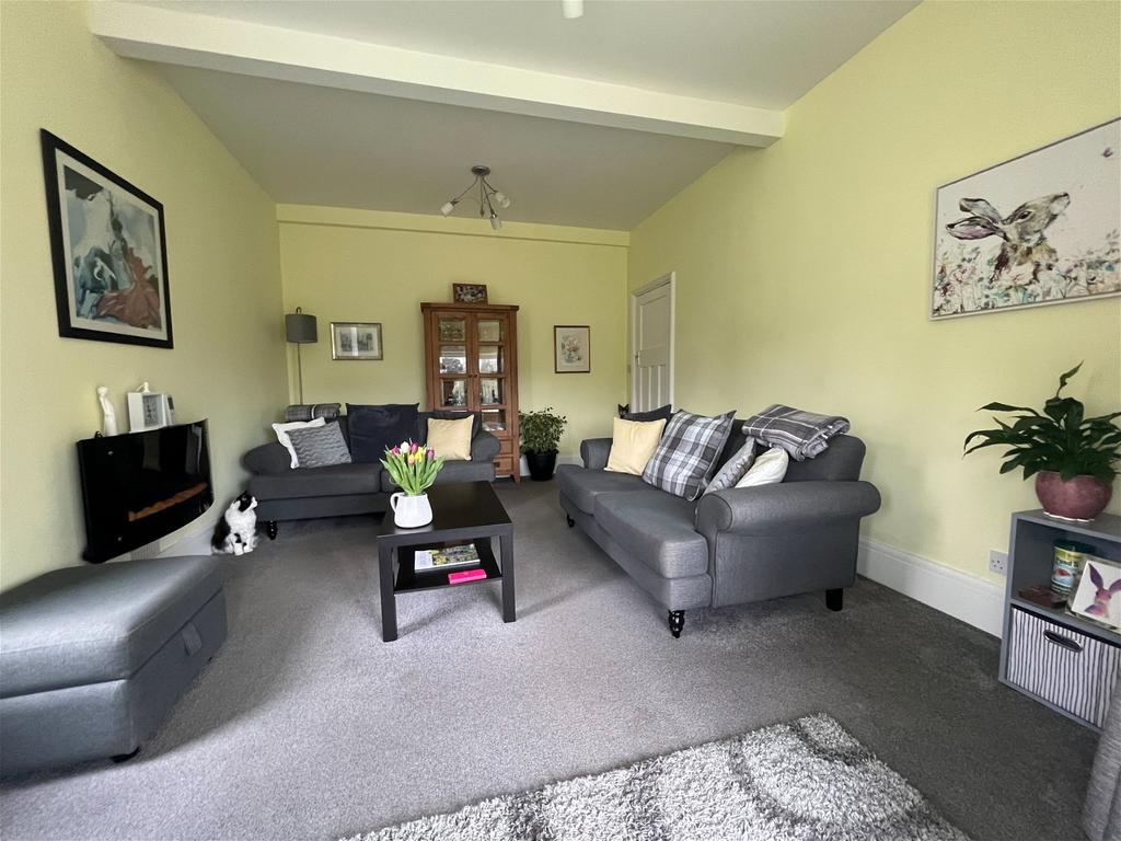 Southfield Avenue, Paignton TQ3 2 bed flat for sale £265,000