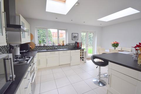 3 bedroom semi-detached house for sale, Bulkeley Avenue, Windsor, Berkshire, SL4