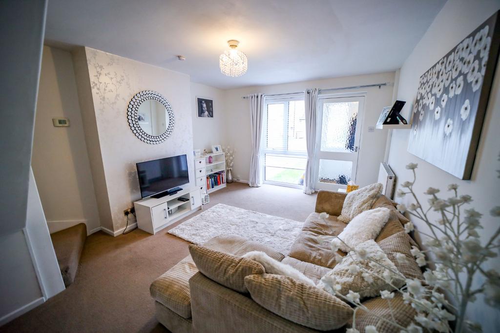 Redshank Close, Newton Le Willows, WA12 9TN 2 bed semidetached house