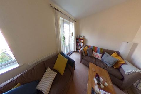 4 bedroom house to rent - Gladeside, ,