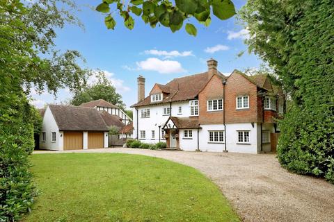 85 Gregories Road, Beaconsfield, HP9 1HN