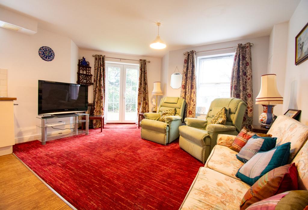 Gresham Point, Bournemouth, Dorset 2 bed flat for sale £200,000