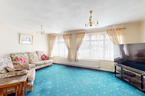 8 Helding Close, Herne Bay, CT6 7EF