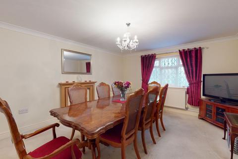 8 Helding Close, Herne Bay, CT6 7EF