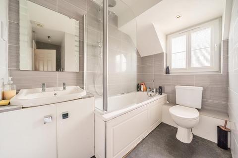 4 bedroom semi-detached house for sale - Middle Barton,  Oxfordshire,  OX7