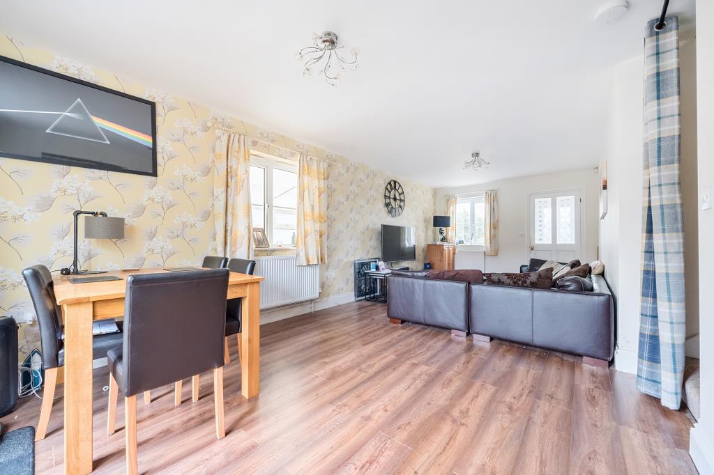 Middle Barton, Oxfordshire, OX7 4 bed semidetached house for sale £