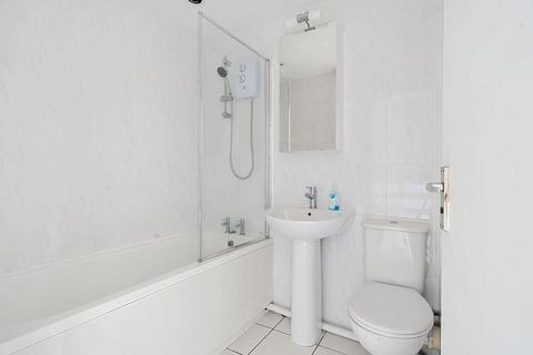 3 Goulding Close, Swindon, SN3 4QY