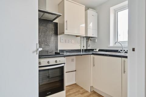 3 Goulding Close, Swindon, SN3 4QY