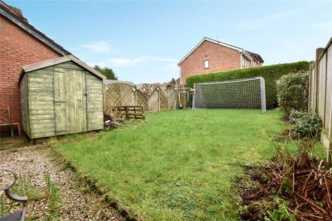3 Carrbrook Drive, Royton, Oldham, OL2 6DD