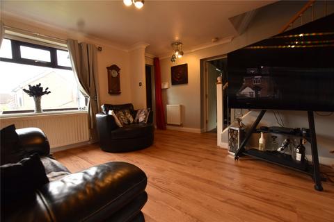 3 Carrbrook Drive, Royton, Oldham, OL2 6DD