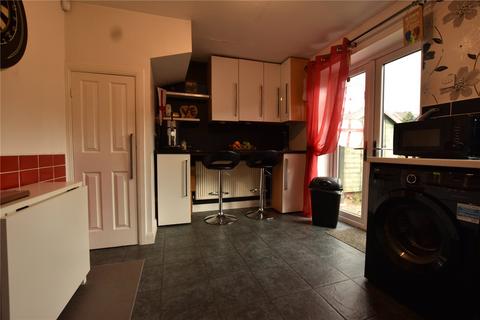 3 Carrbrook Drive, Royton, Oldham, OL2 6DD