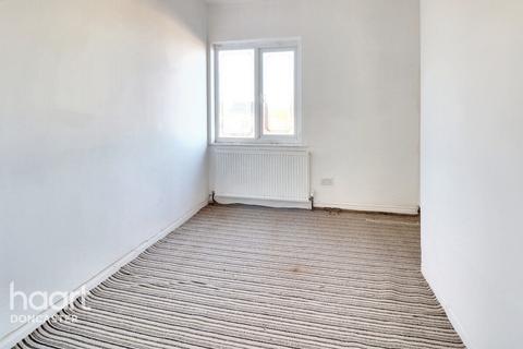 54 Coppice Road, Highfields, Doncaster, DN6 7JB