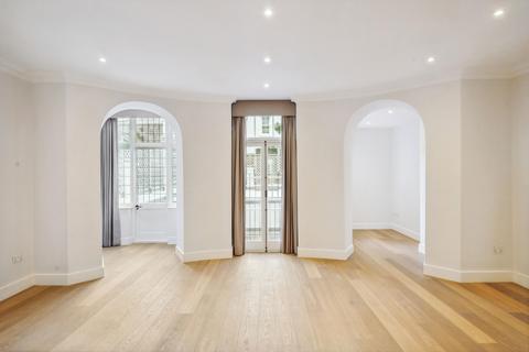 2 bedroom flat to rent, 95 Sloane Street, Knightsbridge, London, SW1X
