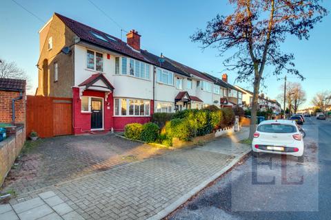 4 bedroom end of terrace house for sale, Torbay Road, Harrow HA2