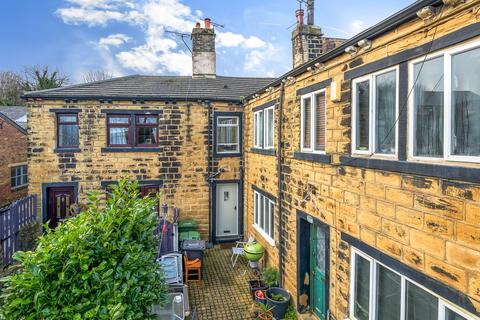 3 bedroom terraced house for sale, Lane End, Pudsey, West Yorkshire, LS28