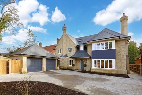 5 bedroom detached house for sale, Knottocks Drive, Beaconsfield, HP9