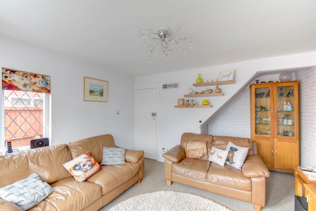 Meadowfield Road, Rubery, Rednal... 2 bed semidetached house £280,000
