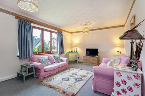 4 bedroom detached bungalow for sale - Nellfield Gardens, Crieff, PH7