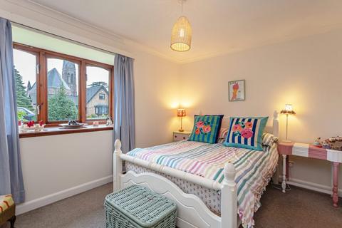 11 Nellfield Gardens, Crieff, PH7 3DR