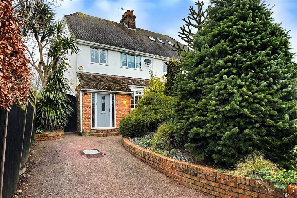 Water Lane, Angmering, West Sussex 3 bed semidetached house £475,000