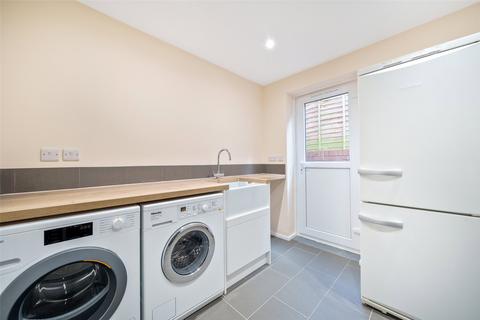 6 Beechnut Close, Wokingham, RG41 4BJ