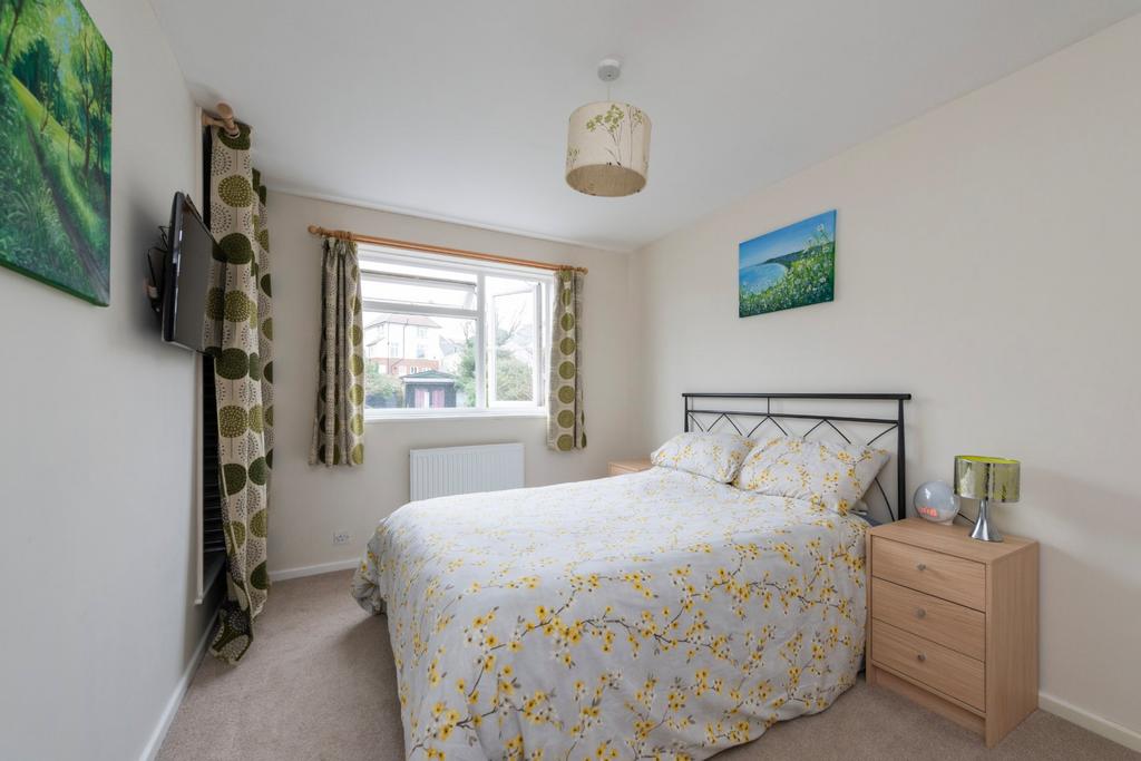 Swanage, Dorset 2 bed apartment for sale £275,000