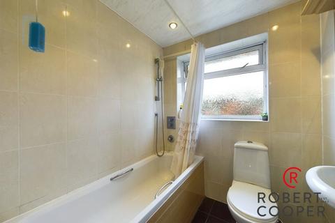6 Wayborne Grove, Ruislip, HA4 7DU