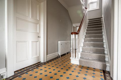 Whitegates Clyst Road, Topsham, Exeter, EX3 0DB