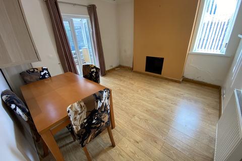 34 Capel Road, Clydach, Swansea, SA6 5PZ
