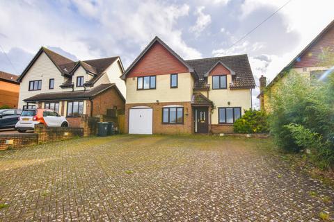 5 bedroom detached house for sale, Bardfield Road, Thaxted