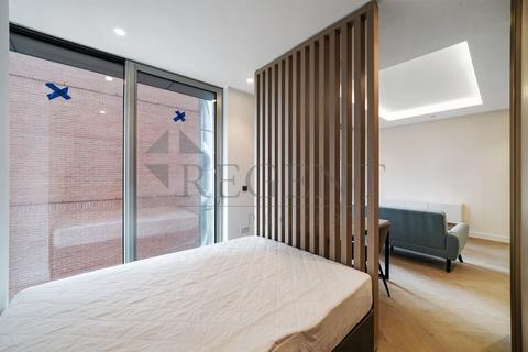 Studio to rent, The Haydon, Minories, EC3N