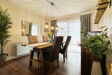 3 bedroom semi-detached house for sale - Ynys Y Mond Road, Pontardawe, SA8
