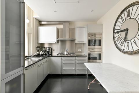 3 bedroom apartment for sale, Stanley Crescent, London W11