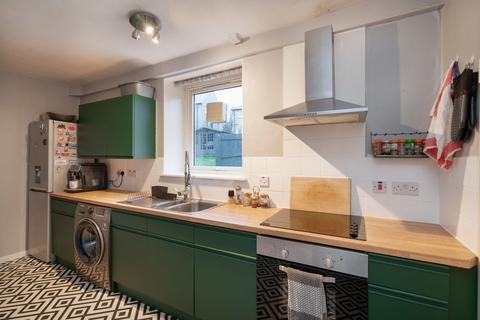 22 Deevale Terrace, Aberdeen, AB12 5RJ