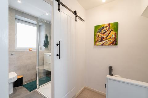 22 Deevale Terrace, Aberdeen, AB12 5RJ